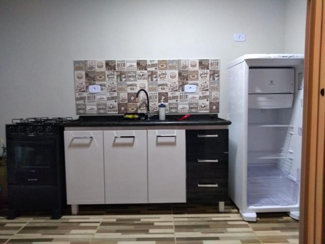 הוילה אובטובה Kitnet Conteiner Climatizada מראה חיצוני תמונה