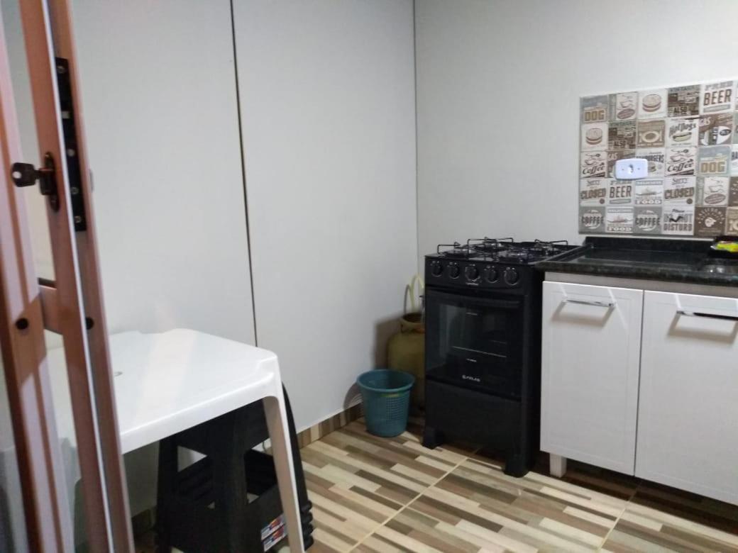 הוילה אובטובה Kitnet Conteiner Climatizada מראה חיצוני תמונה